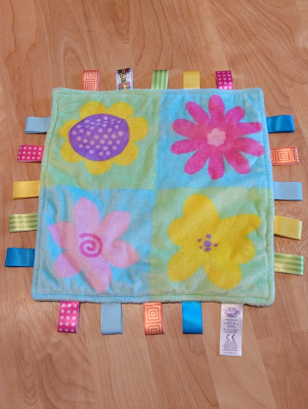 Taggies Flower Lovie Sensory Tag Blanket